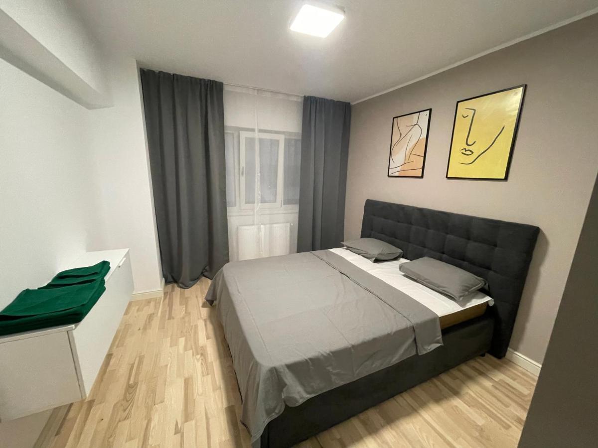 Modern Gray / Designed Appartement Iasi Buitenkant foto
